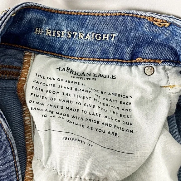 AMERICAN EAGLE OUTFITTERS - Super Stretch Distressed Jeans 👖 - Picture 3 of 12